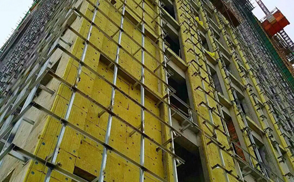 外墻保溫裝飾材料火災(zāi)風(fēng)險(xiǎn)預(yù)防及處置措施！